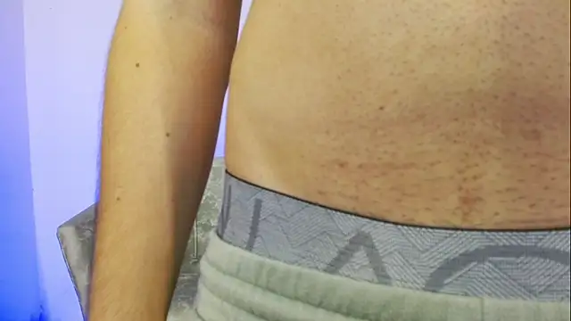 ITHAN_DREAMBOY's cam snapshot