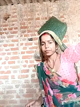 Alisha_beby143's cam snapshot