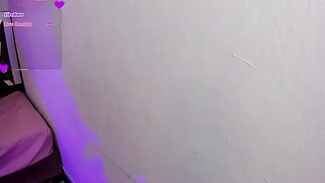 sharlot_tay1's cam snapshot