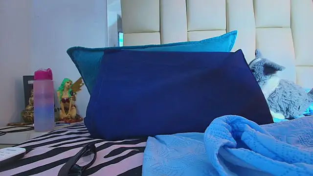 mss_mar's cam snapshot