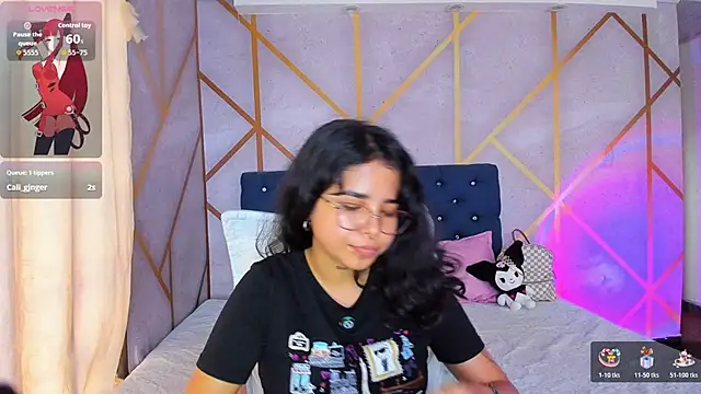 _vaiolet_owo's cam snapshot