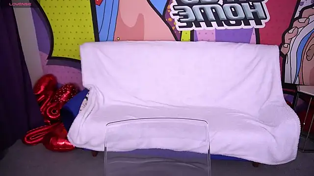 DramaQuenns's cam snapshot