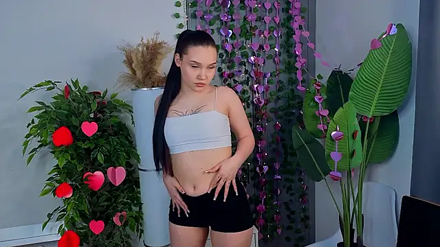 RoxannRunk's cam snapshot