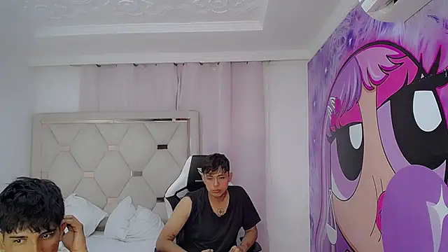 Maxwell_boys live sex cam