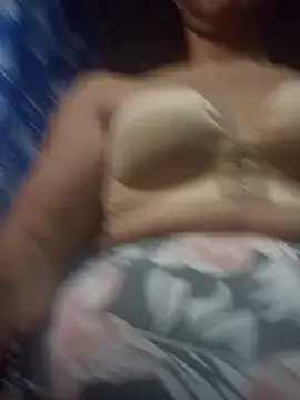 Breezy_Belle's cam snapshot