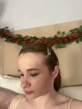 Abigail_Forland's cam snapshot