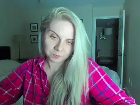 i_love_iva's cam snapshot