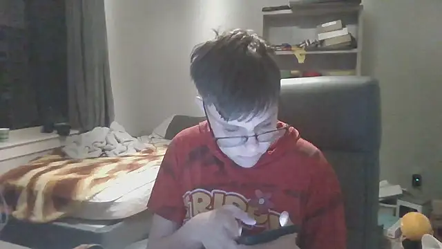 KaliSnow199623's cam snapshot