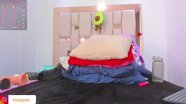 lysa_thomas's cam snapshot