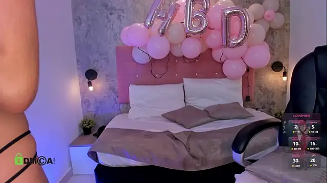 linda_dixon live sex cam