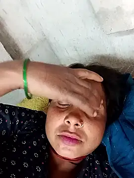 Shreya_pandit's cam snapshot