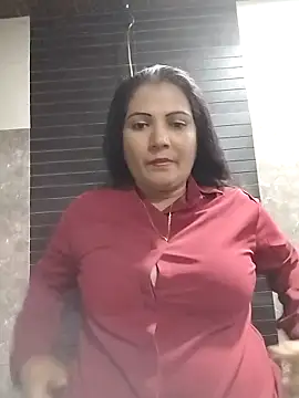 Loveina_horny's cam snapshot