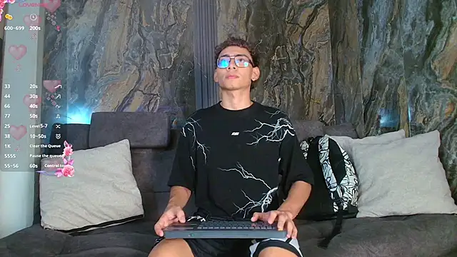 Daviid_laidd live sex cam