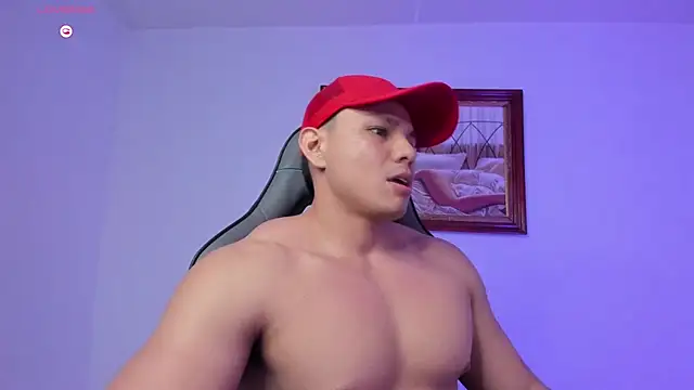 RoyConstance live sex cam