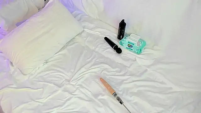 LiraHoney live sex cam