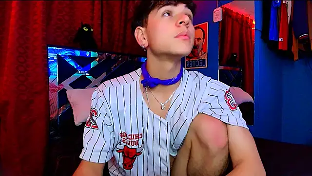 Luke_Howland live sex cam