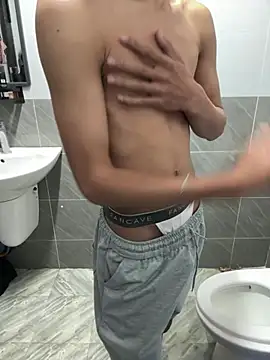 gold221298 live sex cam