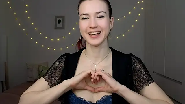 AliciaNewell live sex cam