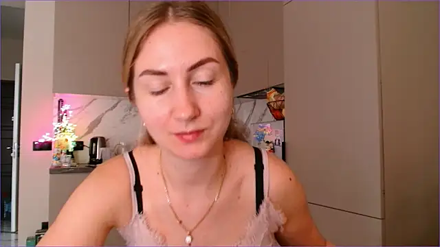 BluueSilk's cam snapshot