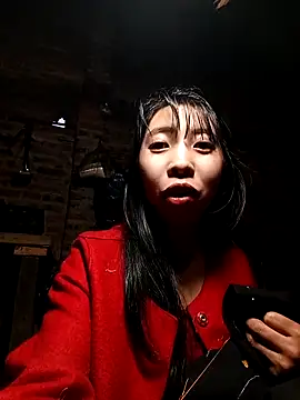 emaame68's cam snapshot