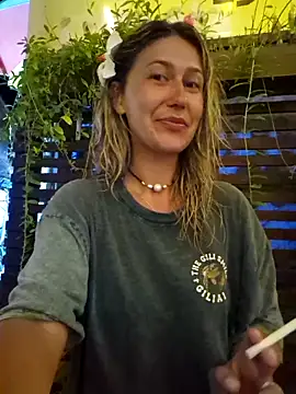 CelynaRoss live sex cam