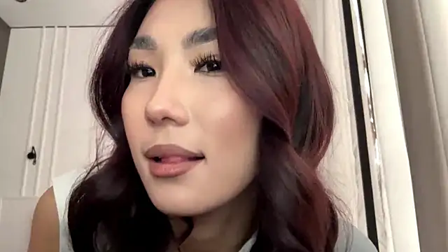 ElenorSaggese's cam snapshot