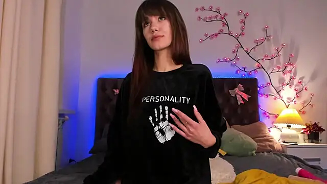 MilanaHotts's cam snapshot