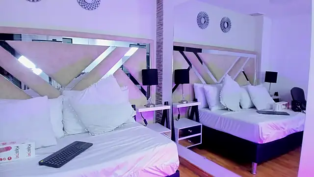 Kim_Luna1's cam snapshot