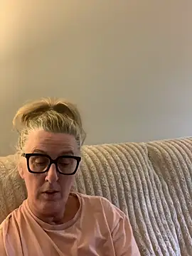 Mrsmoggy's cam snapshot