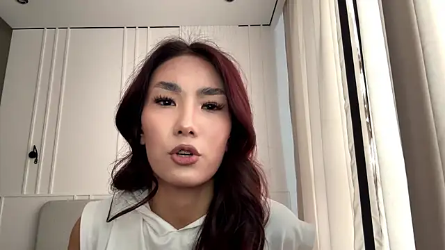 ElenorSaggese's cam snapshot