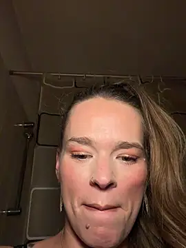 vinique99 live sex cam