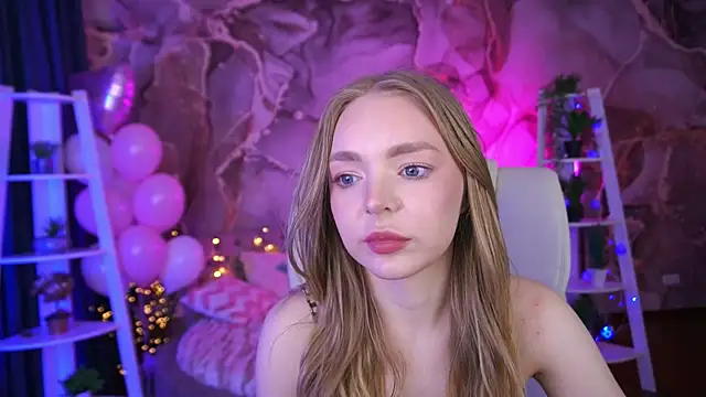 EmilySunshineS live sex cam