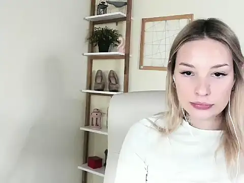 VelvetAngela live sex cam