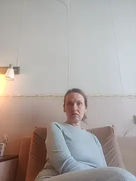 Evelina_cute live sex cam