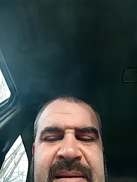 HairypapaK live sex cam