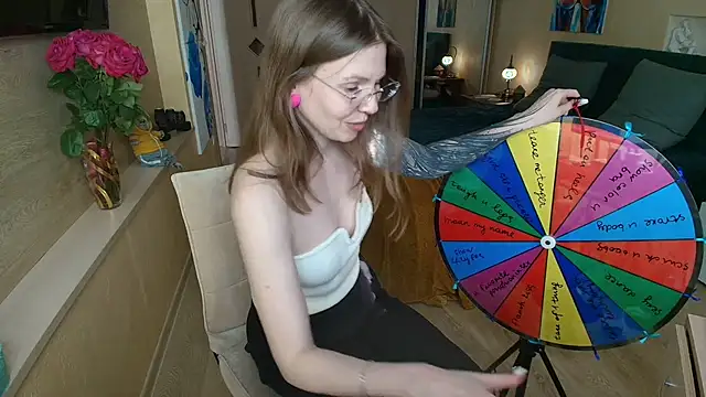 ReginaSparkle live sex cam