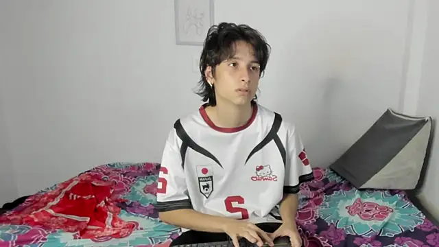 cirosky_elchicopolla's cam snapshot