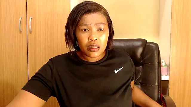 BADFATASS85's cam snapshot