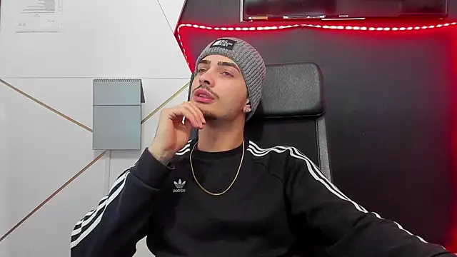 BrandonTate live sex cam