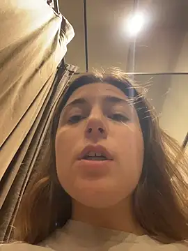 kate_nicepops999114's cam snapshot