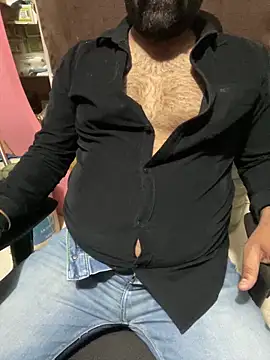 hairy_boy6inch's cam snapshot