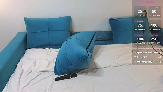 July_Kane's Stripchat show and profile