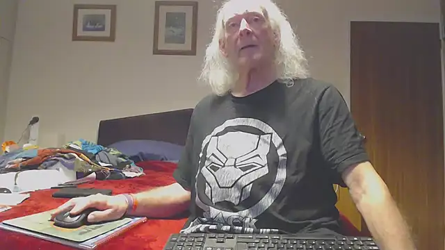 WaverlyKernow live sex cam