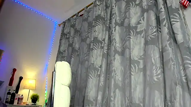 shantallhotxx live sex cam