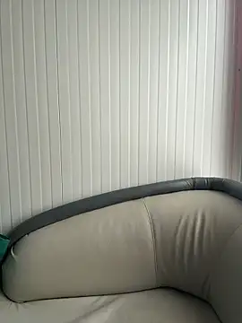 MeganBlueq live sex cam