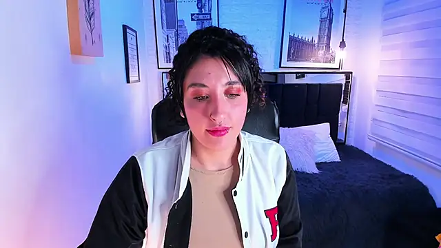 ladyraing's cam snapshot