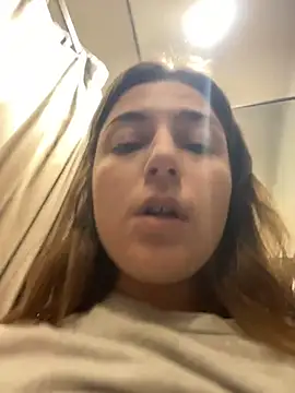 kate_nicepops999114's cam snapshot