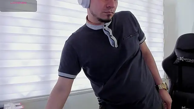 Rick_Adams live sex cam