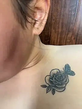 HotNeha08's cam snapshot