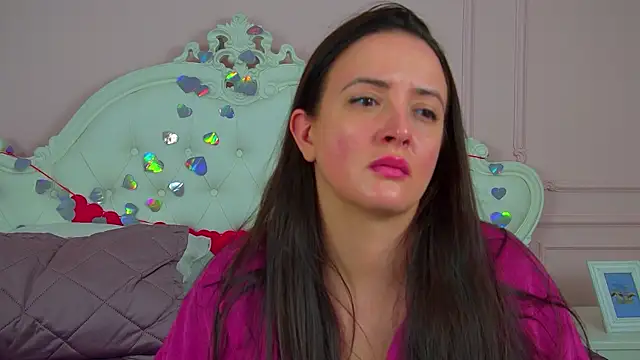 ElinaBellucci's cam snapshot